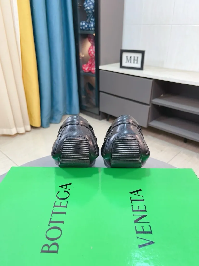 Ex-factory price 420🌹🌹【Super comfortable soft sole BV woven beanie shoes】Fashion hot style ⭐️⭐️⭐️BV Men's casual shoes 🎈High-quality cowhide upper, woven cowhide upper with metal buckle decoration, perfect fit, full of personality and fashionable charm, genuine leather lining ⚠️⚠️Flexible and lightweight outsole, fashionable and handsome, size: 38-44, 37+45 can be customized